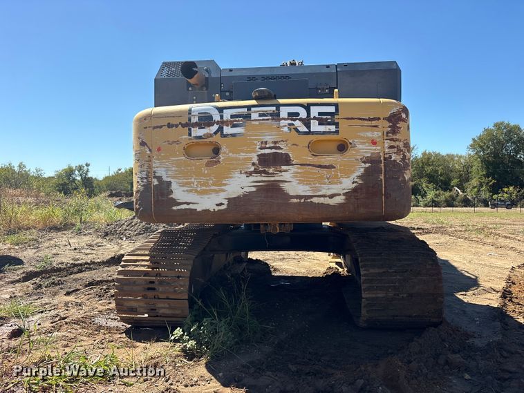 image for item ES8219 2017 John Deere 470G LC excavator