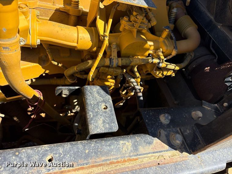 image for item ES8219 2017 John Deere 470G LC excavator