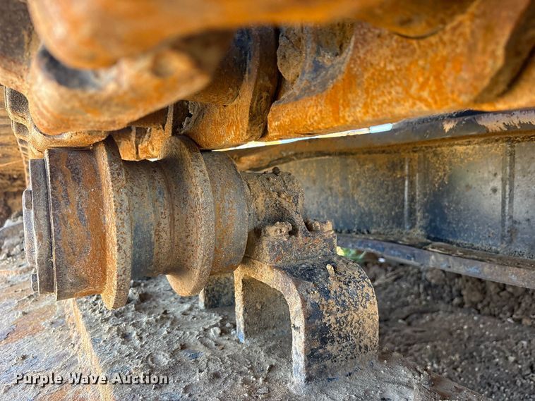 image for item ES8219 2017 John Deere 470G LC excavator