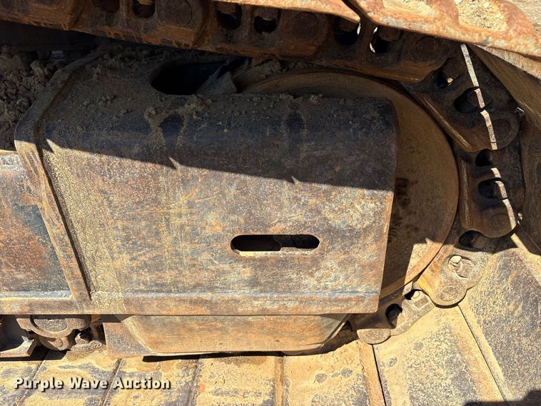 image for item ES8219 2017 John Deere 470G LC excavator