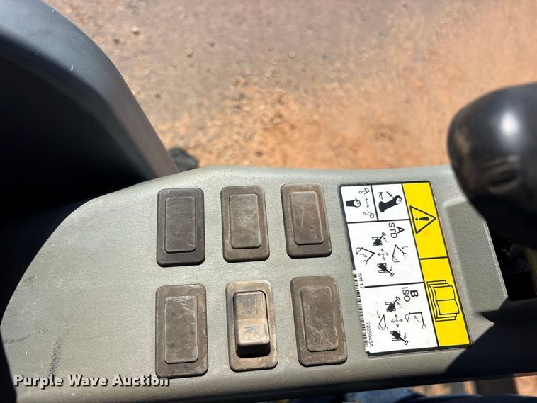 image for item ES8279 2018 Bobcat E20 mini excavator