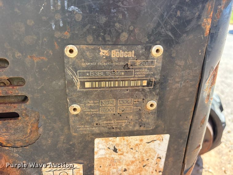 image for item ES8279 2018 Bobcat E20 mini excavator