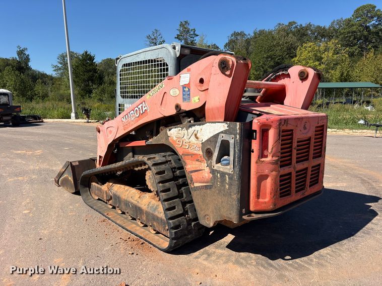 image for item ES8280 2016 Kubota SVL 95-2S tracked skid steer loader