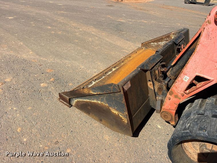 image for item ES8280 2016 Kubota SVL 95-2S tracked skid steer loader