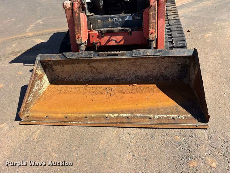 image for item ES8280 2016 Kubota SVL 95-2S tracked skid steer loader