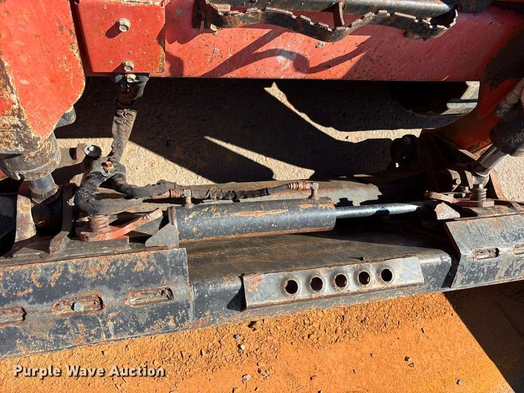 image for item ES8280 2016 Kubota SVL 95-2S tracked skid steer loader