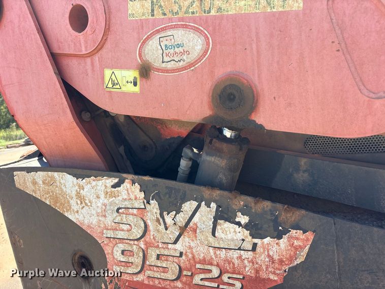 image for item ES8280 2016 Kubota SVL 95-2S tracked skid steer loader