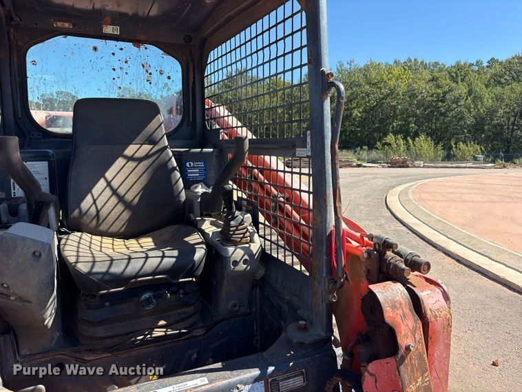 image for item ES8280 2016 Kubota SVL 95-2S tracked skid steer loader