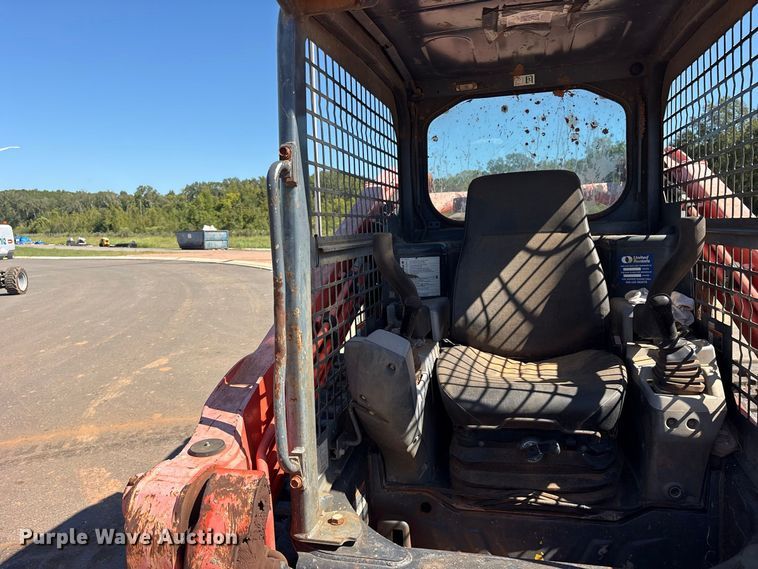 image for item ES8280 2016 Kubota SVL 95-2S tracked skid steer loader