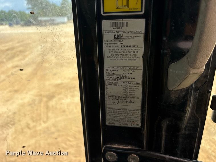 image for item ES8288 2015 Caterpillar 323F L excavator