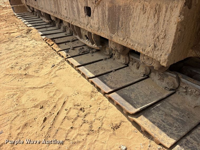 image for item ES8288 2015 Caterpillar 323F L excavator