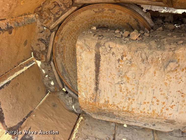 image for item ES8288 2015 Caterpillar 323F L excavator
