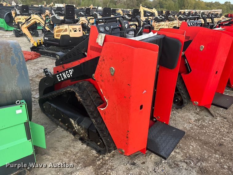 image for item ES8321 2024 Erie SCL850 Compact loader