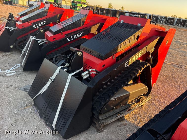 image for item ES8327 Erie SCL850 compact utility loader