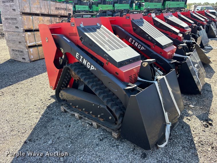 image for item ES8353 2024 Erie SCL850 compact utility loader