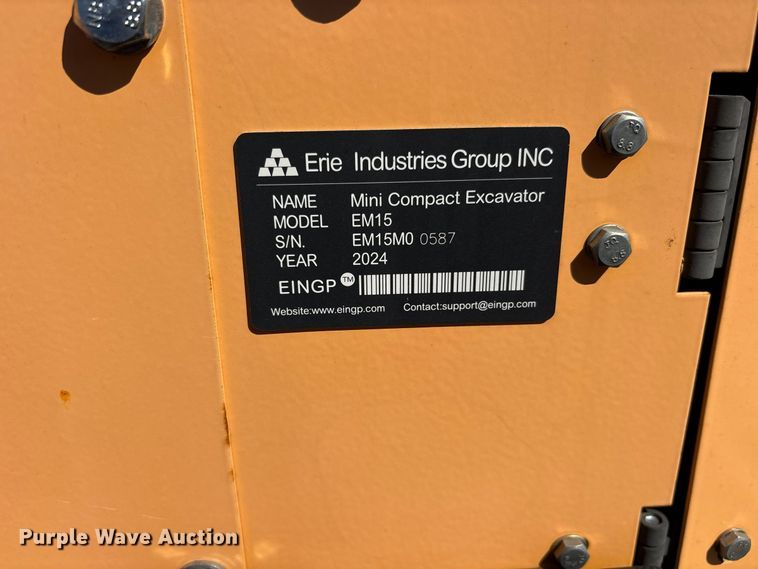image for item ES8371 2024 Erie EM15 mini excavator