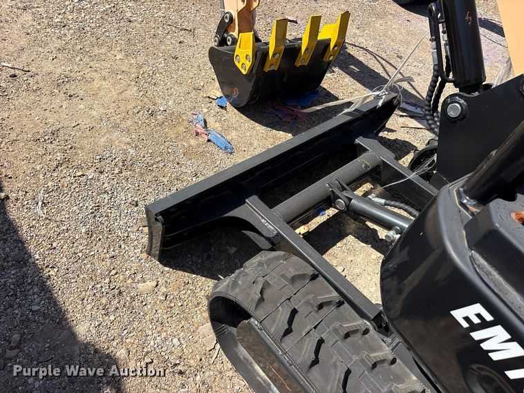 image for item ES8373 2024 Erie EM15 mini excavator