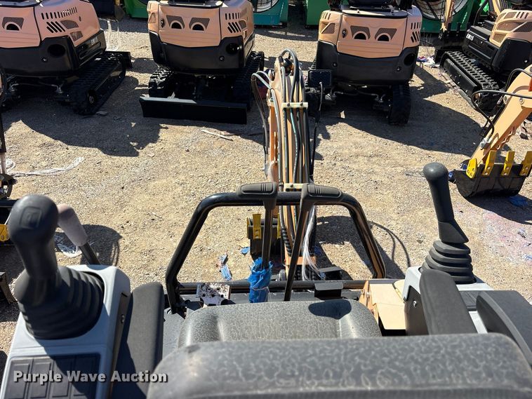 image for item ES8373 2024 Erie EM15 mini excavator