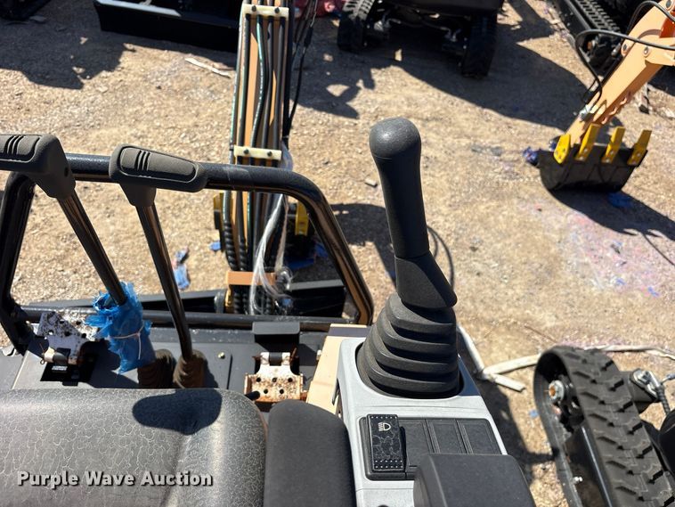 image for item ES8373 2024 Erie EM15 mini excavator