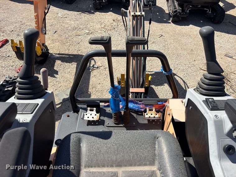image for item ES8377 2024 Erie EM15 mini excavator
