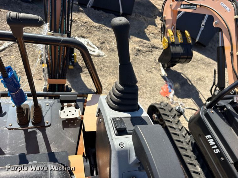 image for item ES8394 2024 Erie EM15 mini excavator