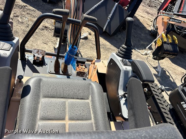 image for item ES8395 2024 Erie EM15 mini excavator