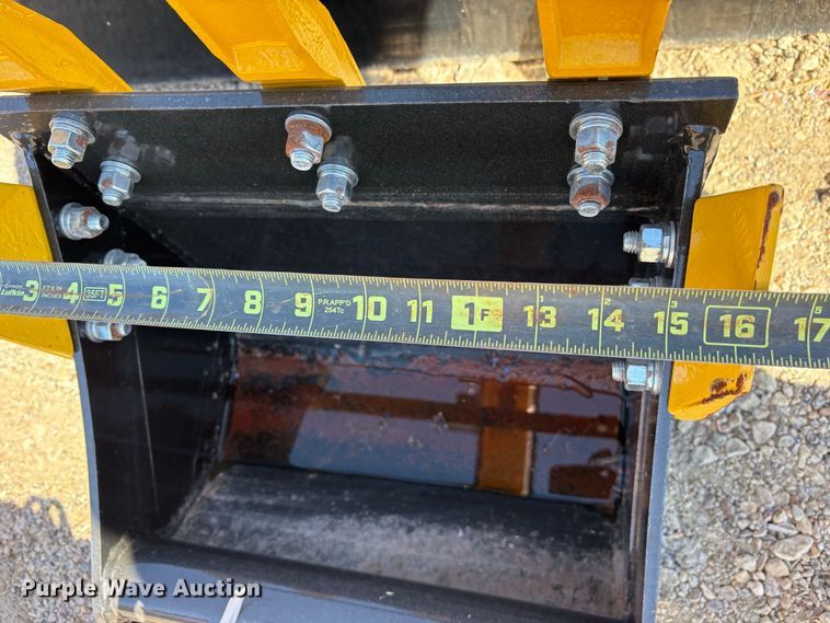 image for item ES8396 2024 Erie EM15 mini excavator