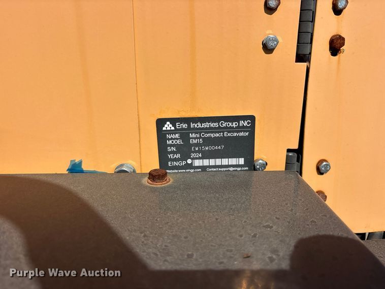 image for item ES8396 2024 Erie EM15 mini excavator