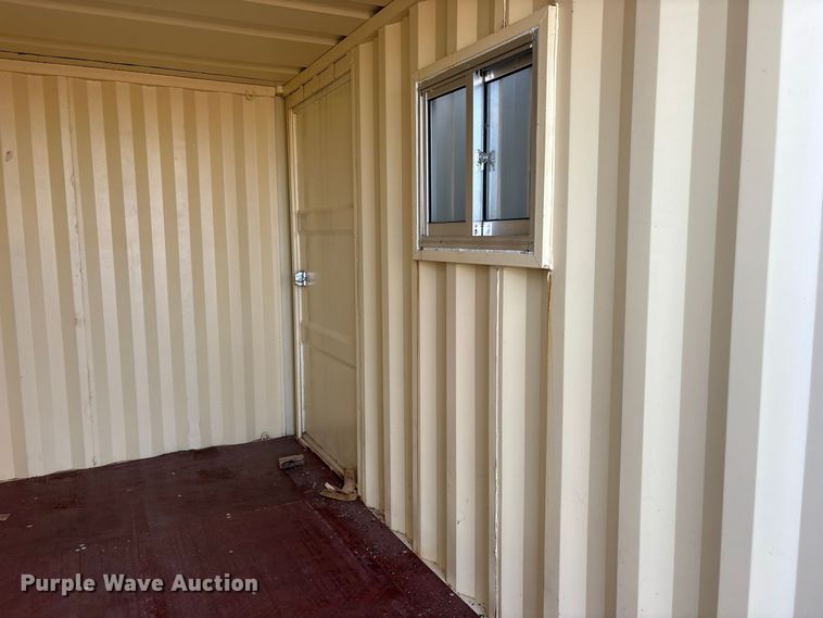 image for item ES8417 Shipping container