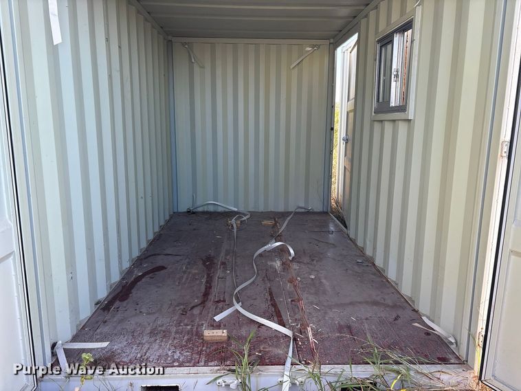 image for item ES8432 Shipping container