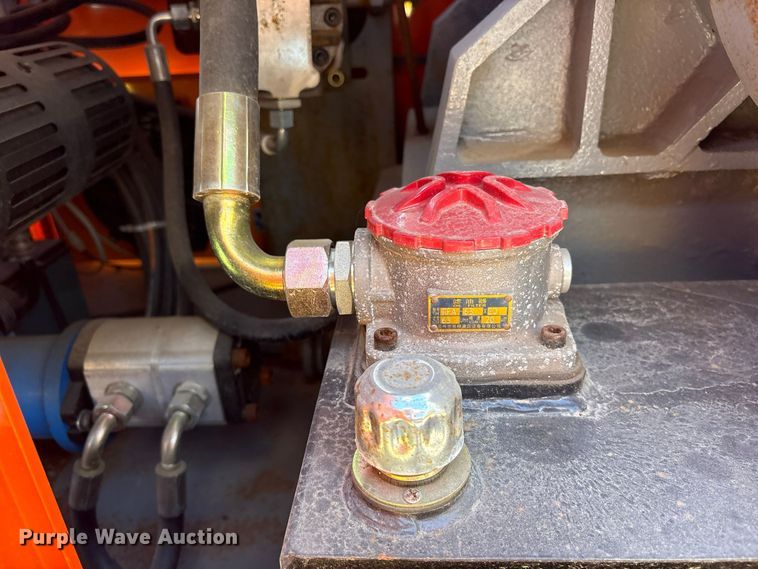 image for item ES8442 EINGP MCP240 jaw crusher