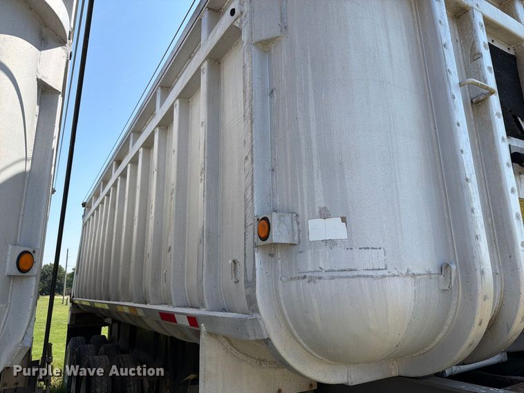 1980 Fruehauf TRAILER