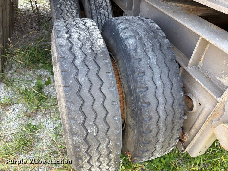 1980 Fruehauf TRAILER