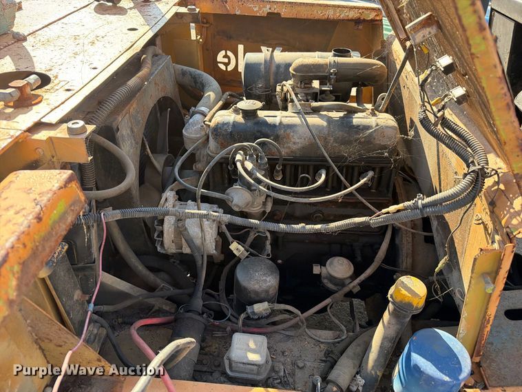 image for item EU0894 Yale GP050RCJUE086 forklift