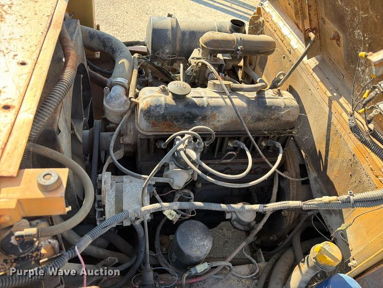 image for item EU0894 Yale GP050RCJUE086 forklift