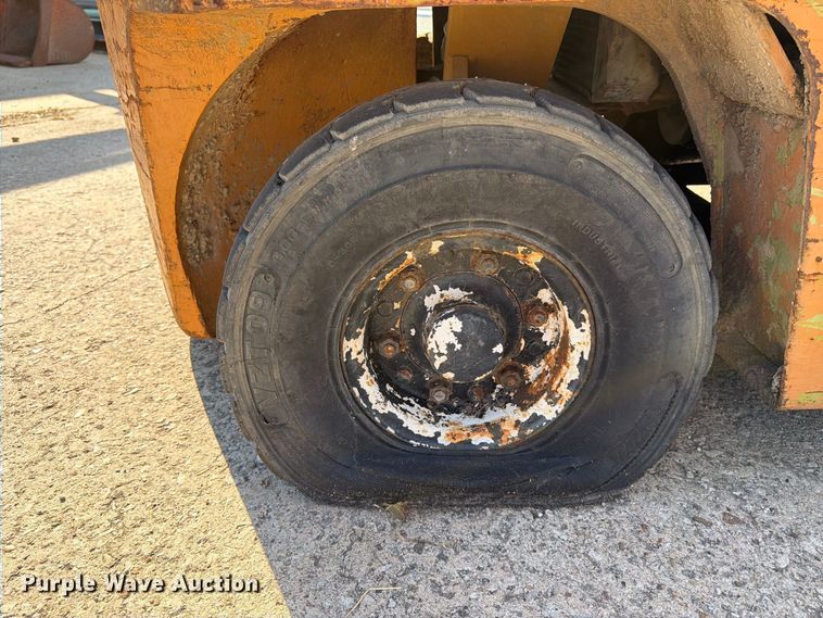 image for item EU0894 Yale GP050RCJUE086 forklift