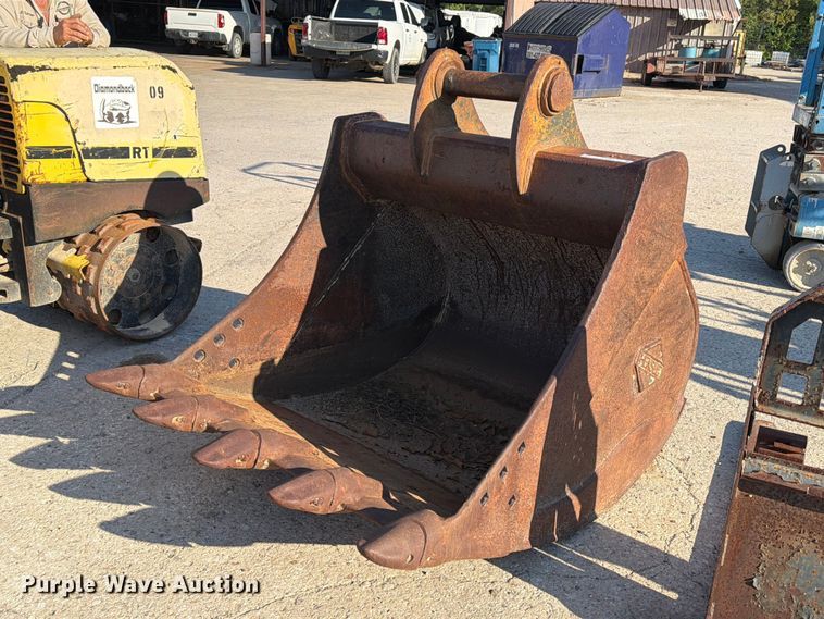 Excavator bucket