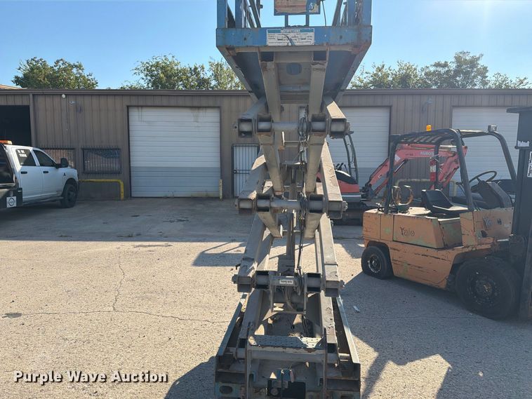 image for item EU0897 Genie GS-1930 scissor lift