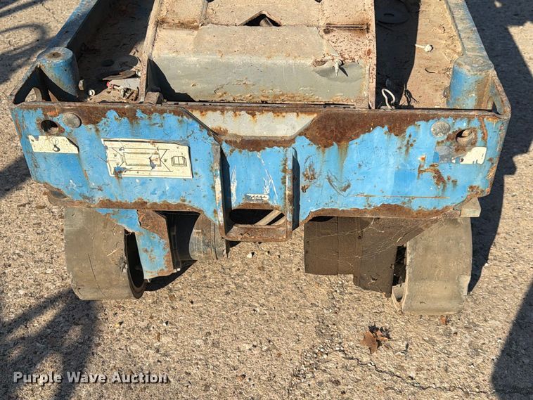 image for item EU0897 Genie GS-1930 scissor lift