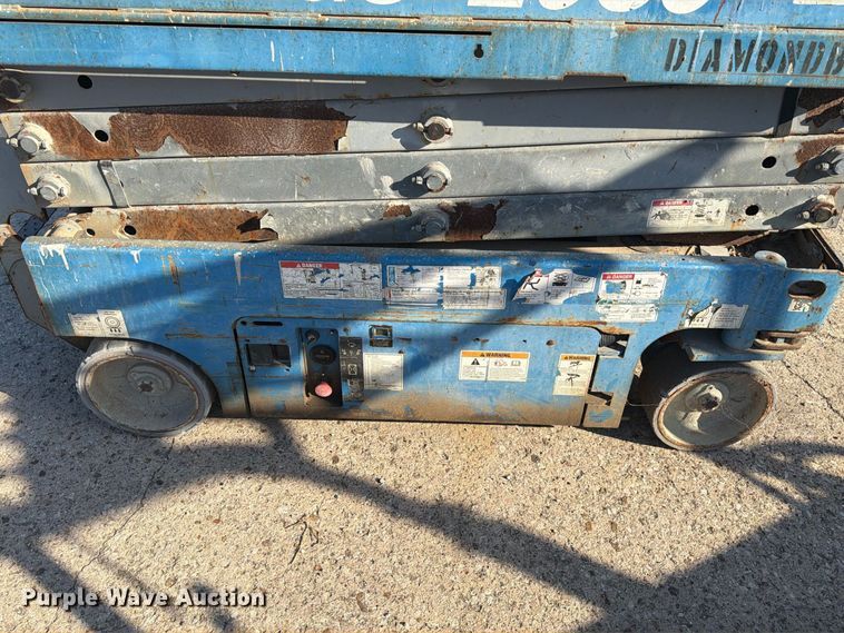 image for item EU0897 Genie GS-1930 scissor lift