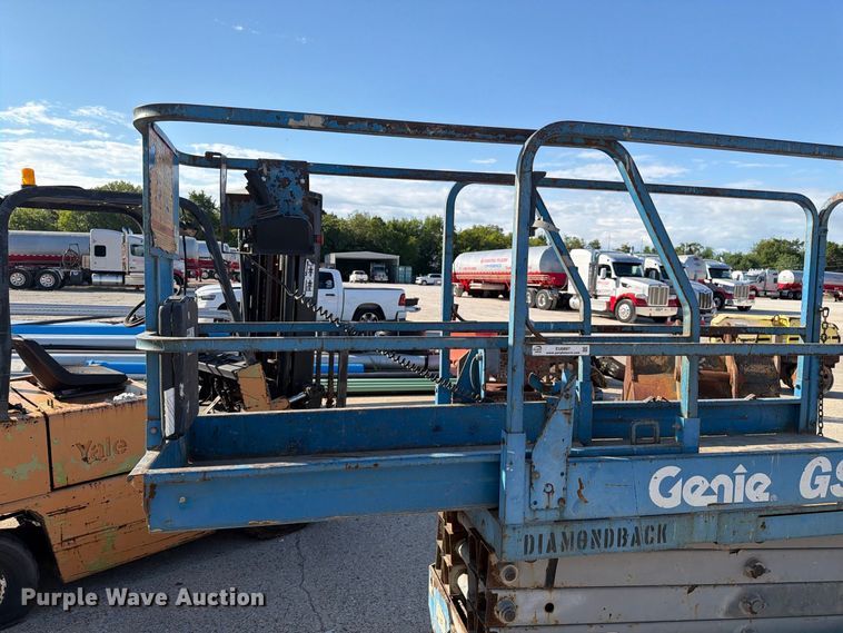 image for item EU0897 Genie GS-1930 scissor lift