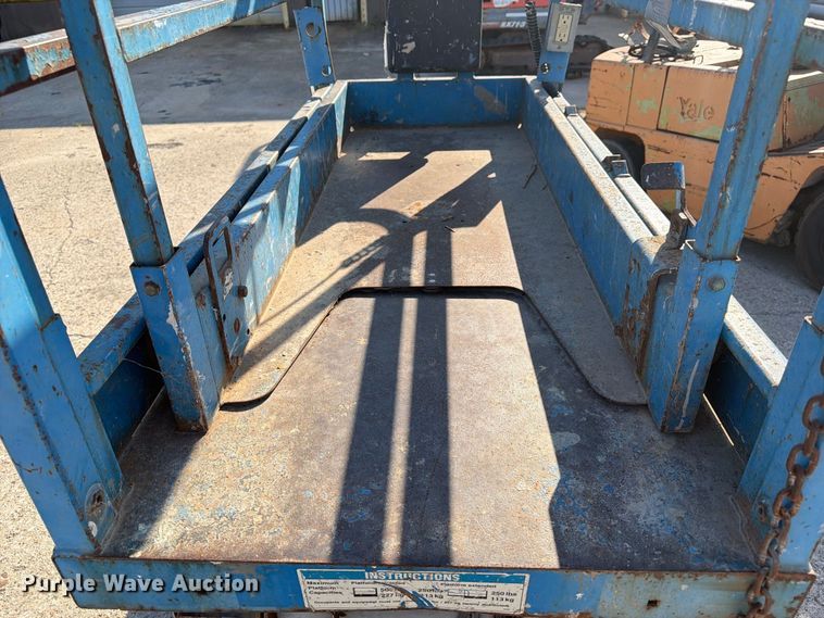 image for item EU0897 Genie GS-1930 scissor lift