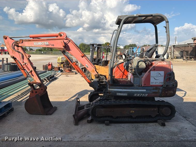 image for item EU0898 2006 Kubota KX71-3 mini excavator