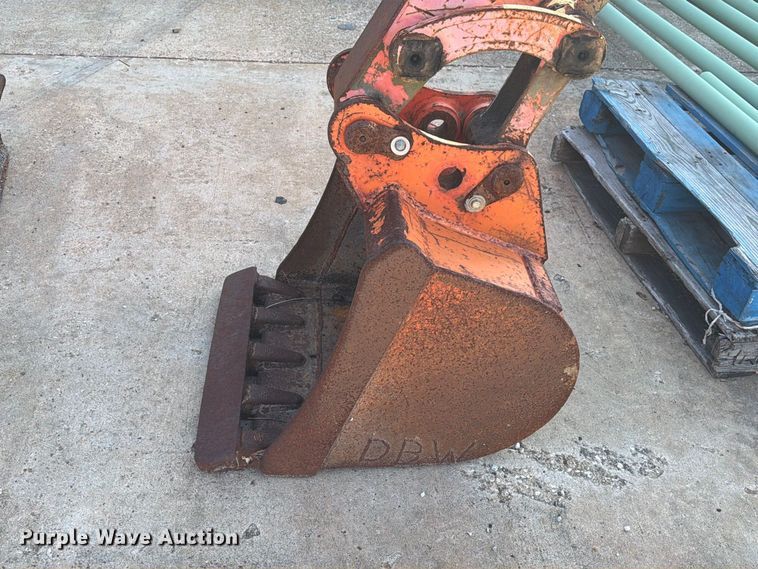 image for item EU0898 2006 Kubota KX71-3 mini excavator
