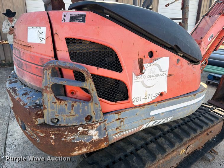 image for item EU0898 2006 Kubota KX71-3 mini excavator