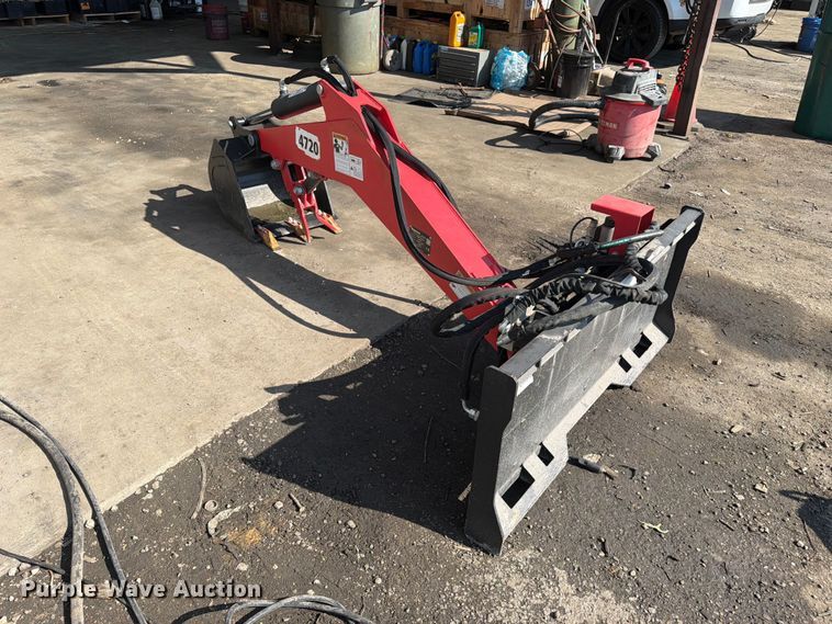 image for item EU0937 Raytree RMDB82 skid steer backhoe
