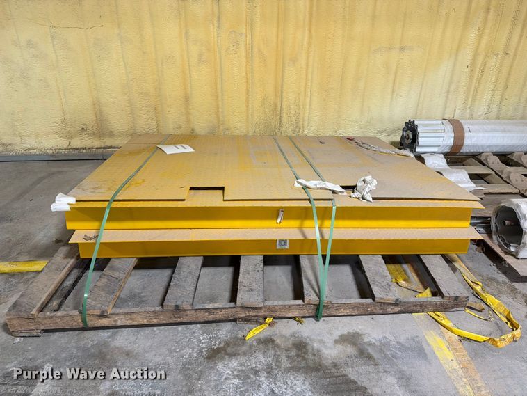 image for item EV7003 Storage container ramps