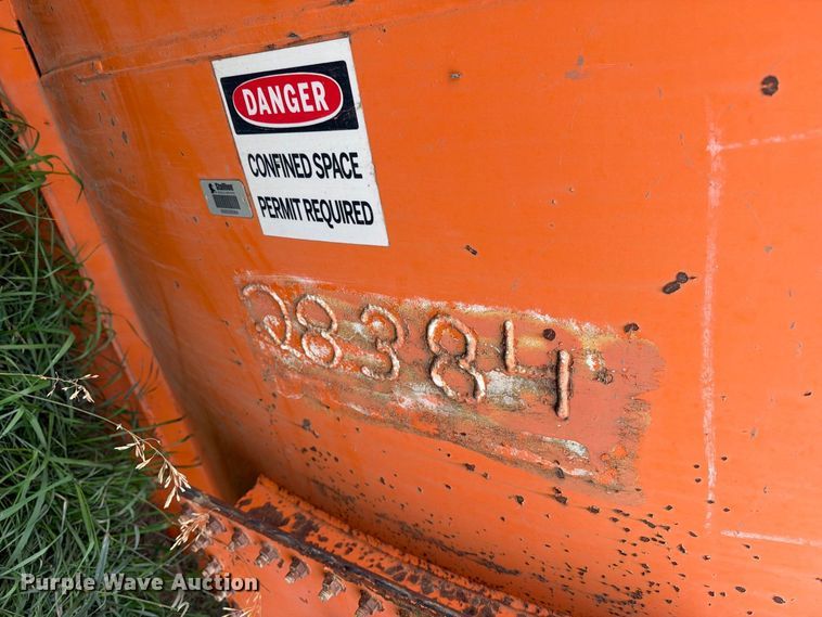 image for item EW1127 2007 Oday tank