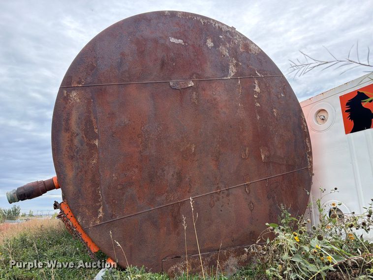 image for item EW1128 2008 Oday tank