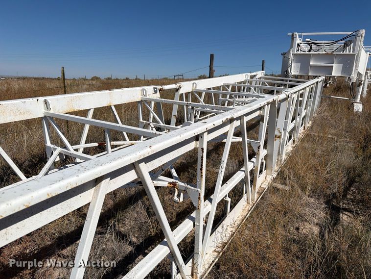 image for item EW2295 Gomaco C700 bridge deck paver